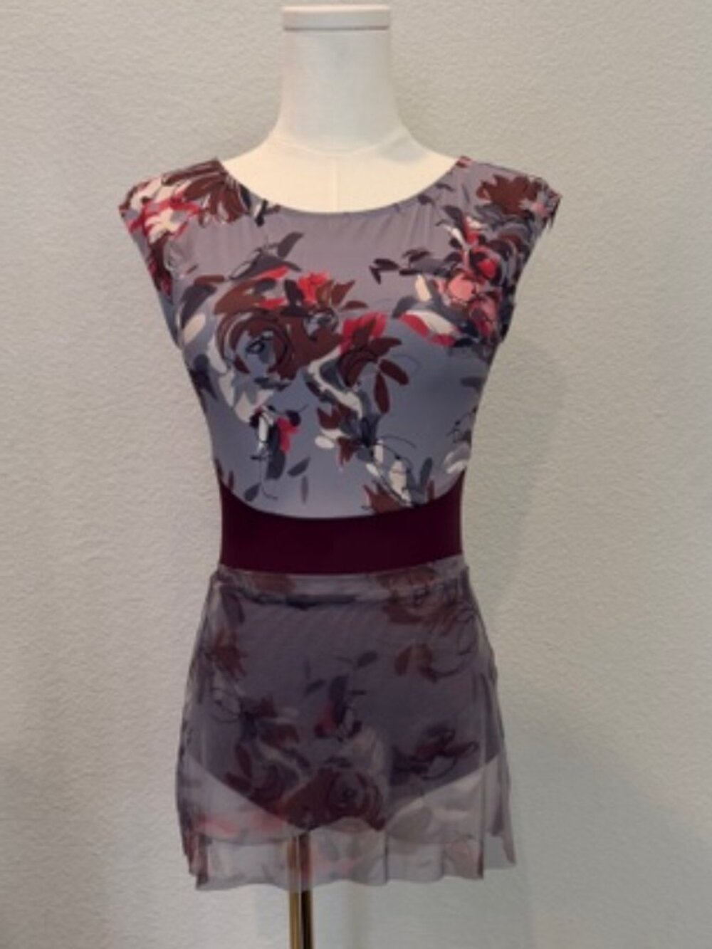 Elevé Dancewear Custom Leotard with Matching Skirt. Adult size Small.  Like new